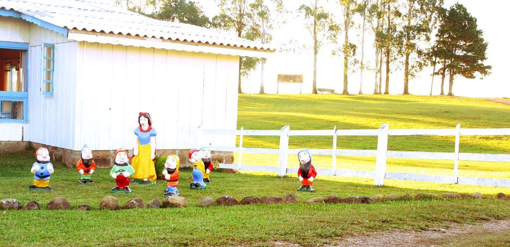 Гостевой дом Pousada Fazenda A Casa Do Morro Камбара Экстерьер фото